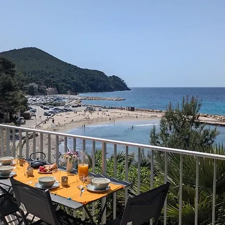 Front De Avec Balcon Et Acces Direct A La * Les Lecques